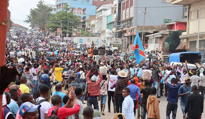 Vidéo : Les manifestants à Bukavu prêts à « envahir » le Rwanda…