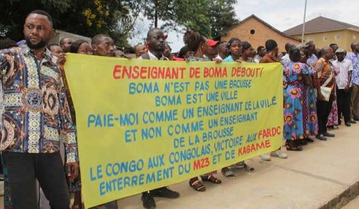 Kongo-Central : « Paie-moi comme un enseignant de la ville… » revendiquent de professionnels de la craie blanche à Boma