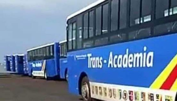 Vidéo : Plus de 100 bus Trans-Academia vus dans le port