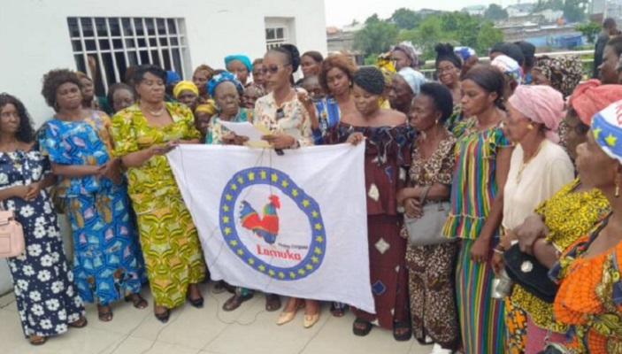 Guerre Est-Rdc : Les femmes de LAMUKA/Muzito en sit-in devant l’ambassade de l’Union européenne