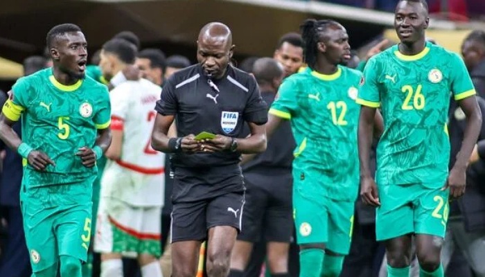 Inattendu ! L&rsquo;arbitre J. J. Ndala « sauve » le Sénégal au niveau du TAS